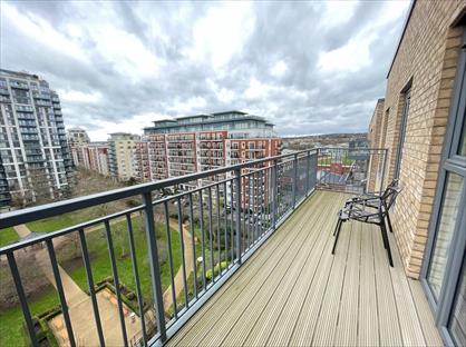 3 Bed Flat, Fermont House, NW9