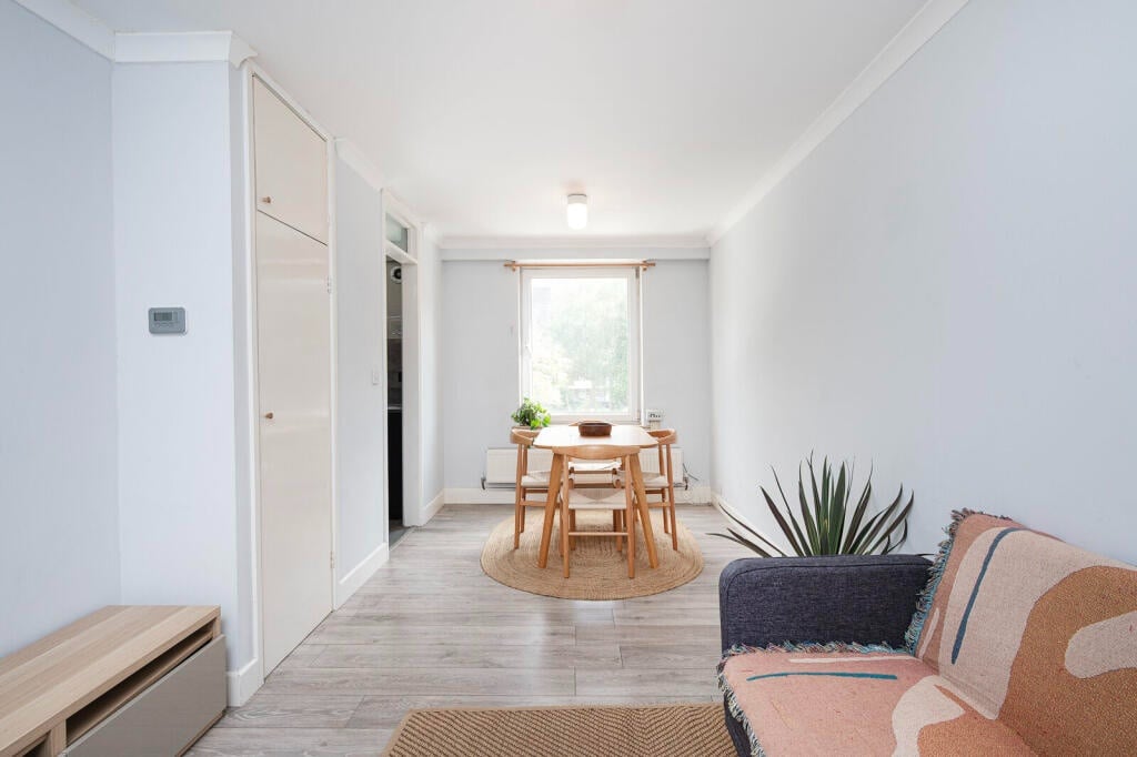 1 Bed Flat, Regan Way, N1
