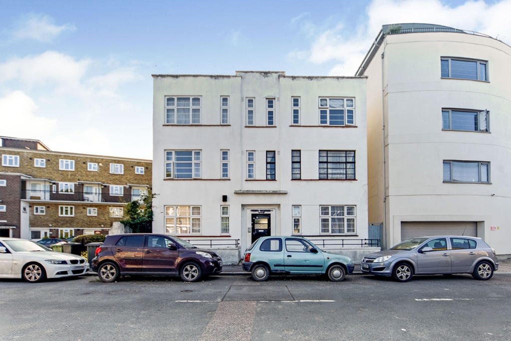 Catford 2 Bed Flat, Creeland Grove, SE6 To Rent Now for £1,600.00 p/m