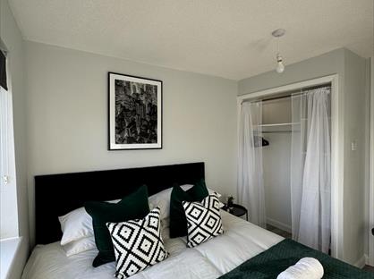 1 Bed Flat, Studio Way, WD6