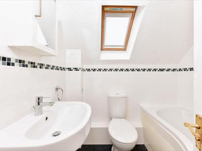Room in a Shared House, Eagle Way, PE7