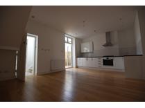 2 Bed Flat, North End Road, SW6