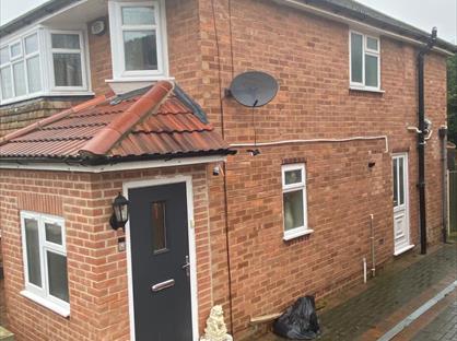 3 Bed Semi-Detached House, Lodge Hill Road, B29