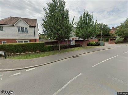 2 Bed Flat, Lynn Crescent, PO14