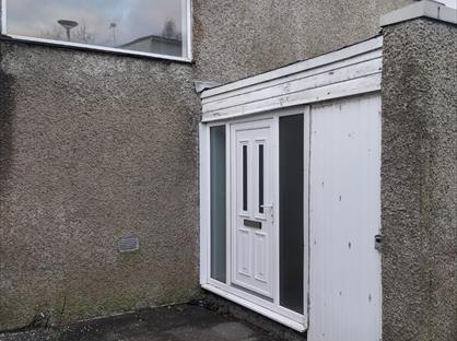 2 Bed Terraced House, Pine Place, G67