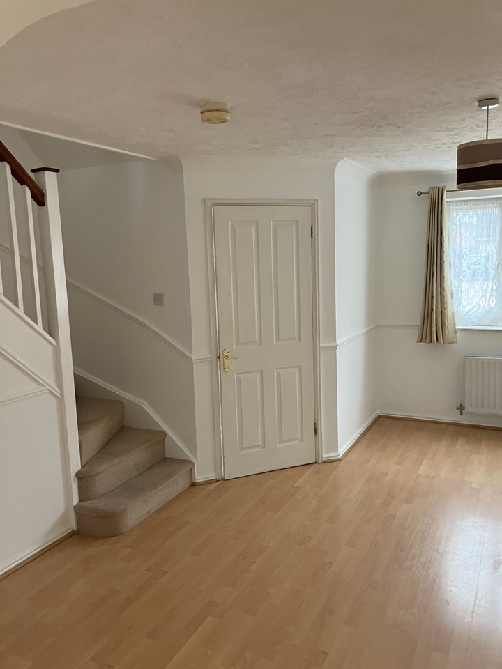 Elstow, Bedford 3 Bed Terraced House, St. Marys Close, MK42 To Rent