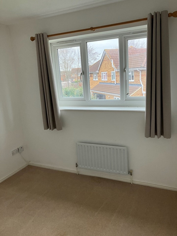 Elstow, Bedford 3 Bed Terraced House, St. Marys Close, MK42 To Rent