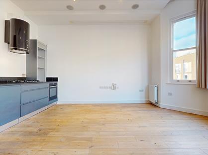 3 Bed Flat, London, NW6