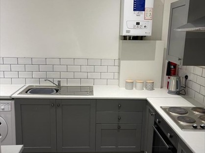 Room in a Shared House, Murray Street, SA15