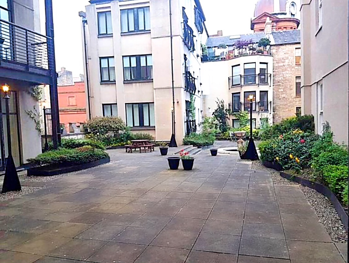 Glasgow Room in a Shared Flat, Miller Street, G1 To Rent Now for £