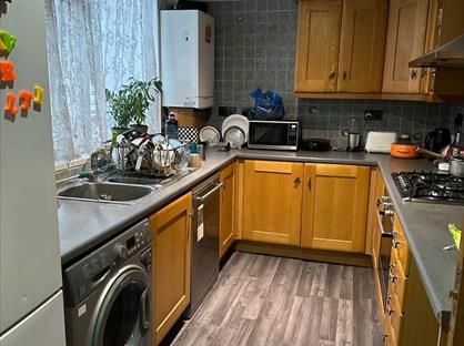 Room in a Shared House, Pitfield Way, NW10