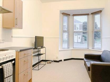 1 Bed Flat, Albert Road, NE32