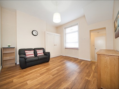 1 Bed Flat, Brockley Road, SE4