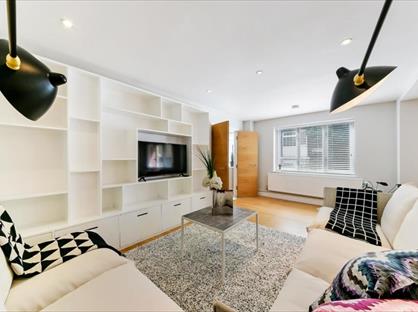 4 Bed Terraced House, Warren Mews, W1T