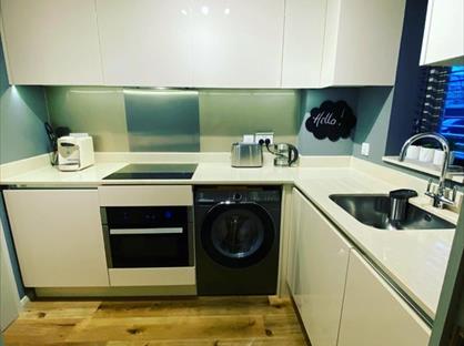 1 Bed Flat, Telegraph Place, E14