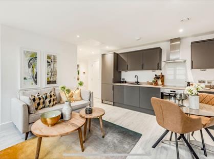 2 Bed Flat, Zurich House, RH10