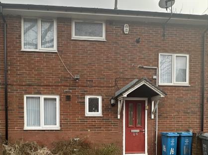 3 Bed Terraced House, Faversham Street, M40