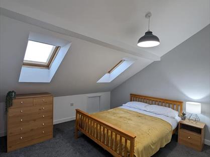 Room in a Shared House, Newcastle Street, ST6