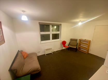 Studio Flat, Spencer Mews, W6