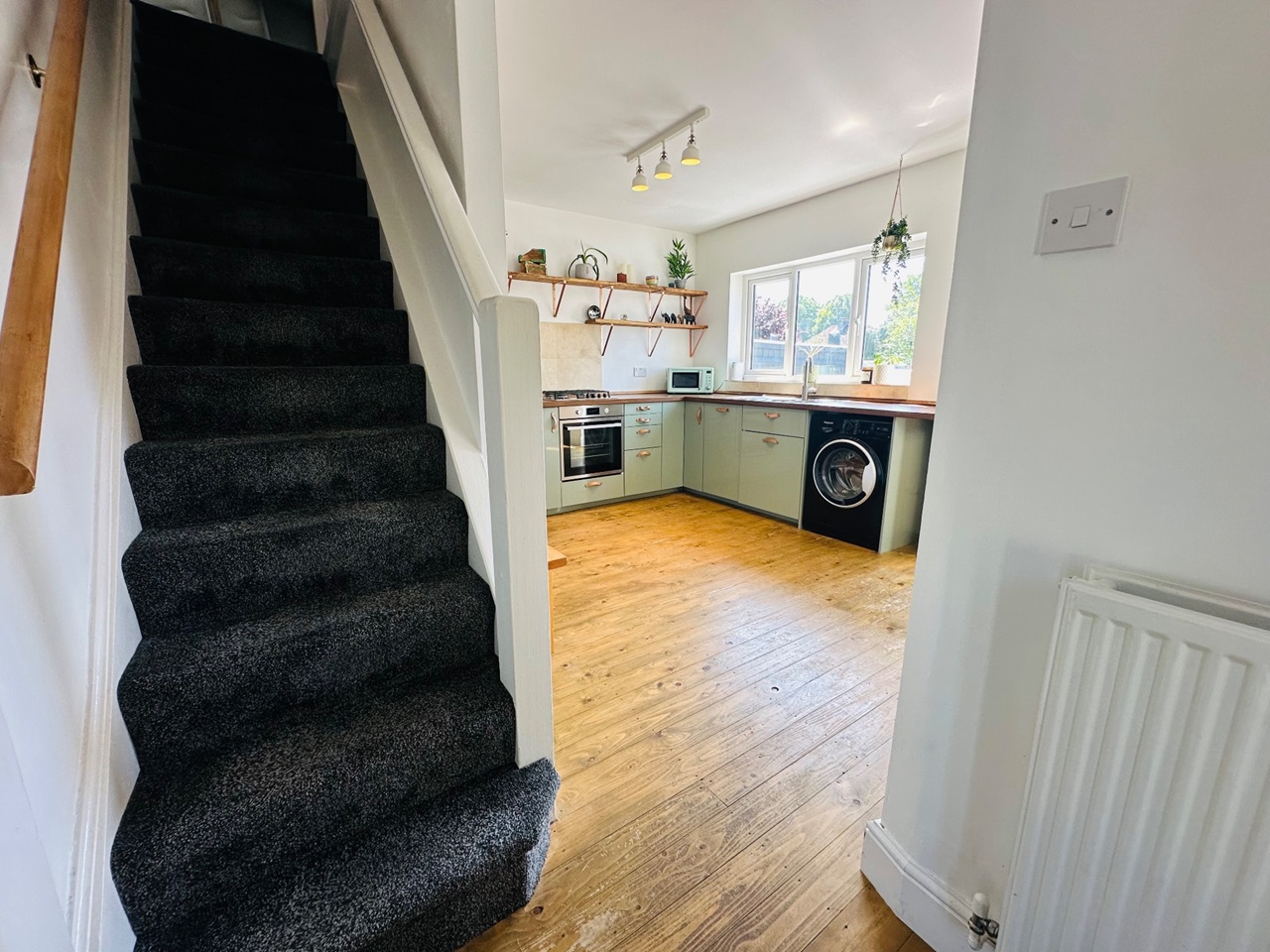 Banbury 3 Bed SemiDetached House, Sinclair Avenue, OX16 To Rent