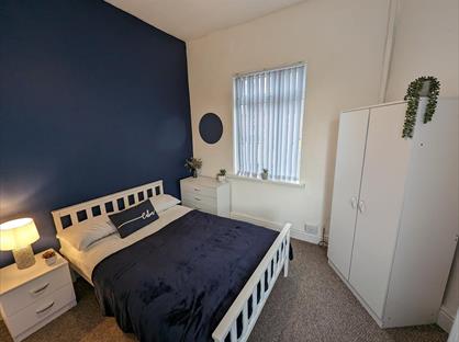 Room in a Shared House, Campbell Road, ST4