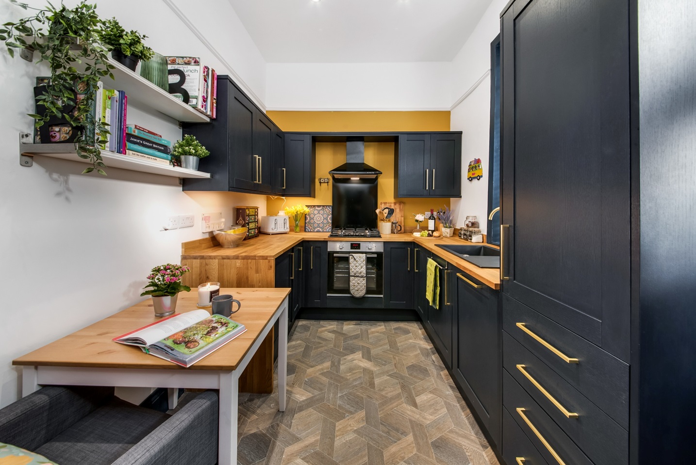 Saltaire, Shipley 2 Bed Terraced House, Caroline Street, BD18 To