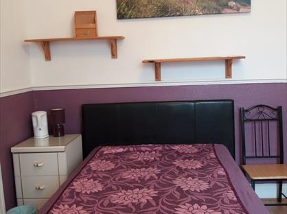 Room in a Shared House, Alma Road, ME12