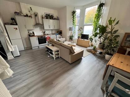 1 Bed Flat, Alconbury Road, E5
