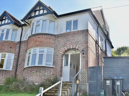 4 Bed Semi-Detached House, Hillbury Road, CR6