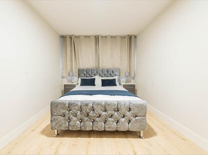 3 Bed Flat, Cleveland Tower, B1