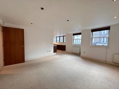 1 Bed Flat, Lee High Road, SE13