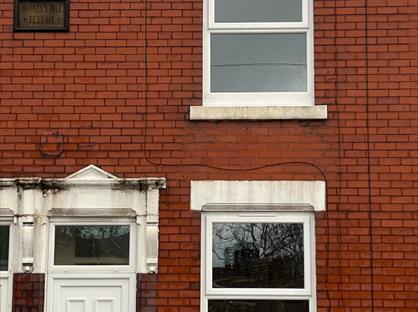 2 Bed Terraced House, Beauchamp Street, OL6