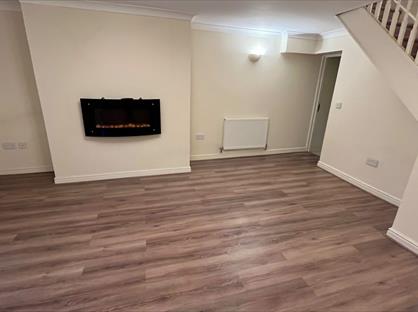 2 Bed Terraced House, Strand Street, DL4