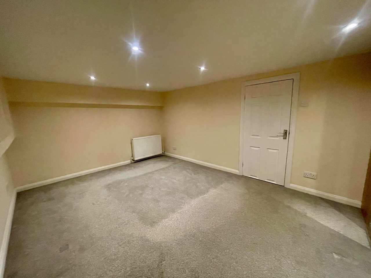 Ipswich 2 Bed Flat, Orford Street, IP1 To Rent Now for £1,000.00 p/m