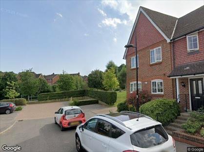 Room in a Shared House, Baxendale Way, TN22