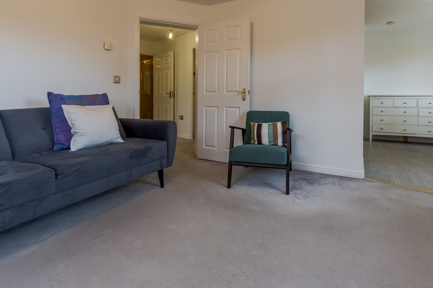 Solihull 3 Bed Flat, Fazeley Close, B91 To Rent Now for £1,495.00 p/m