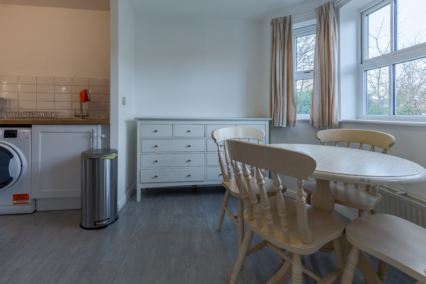 Solihull 3 Bed Flat, Fazeley Close, B91 To Rent Now for £1,495.00 p/m