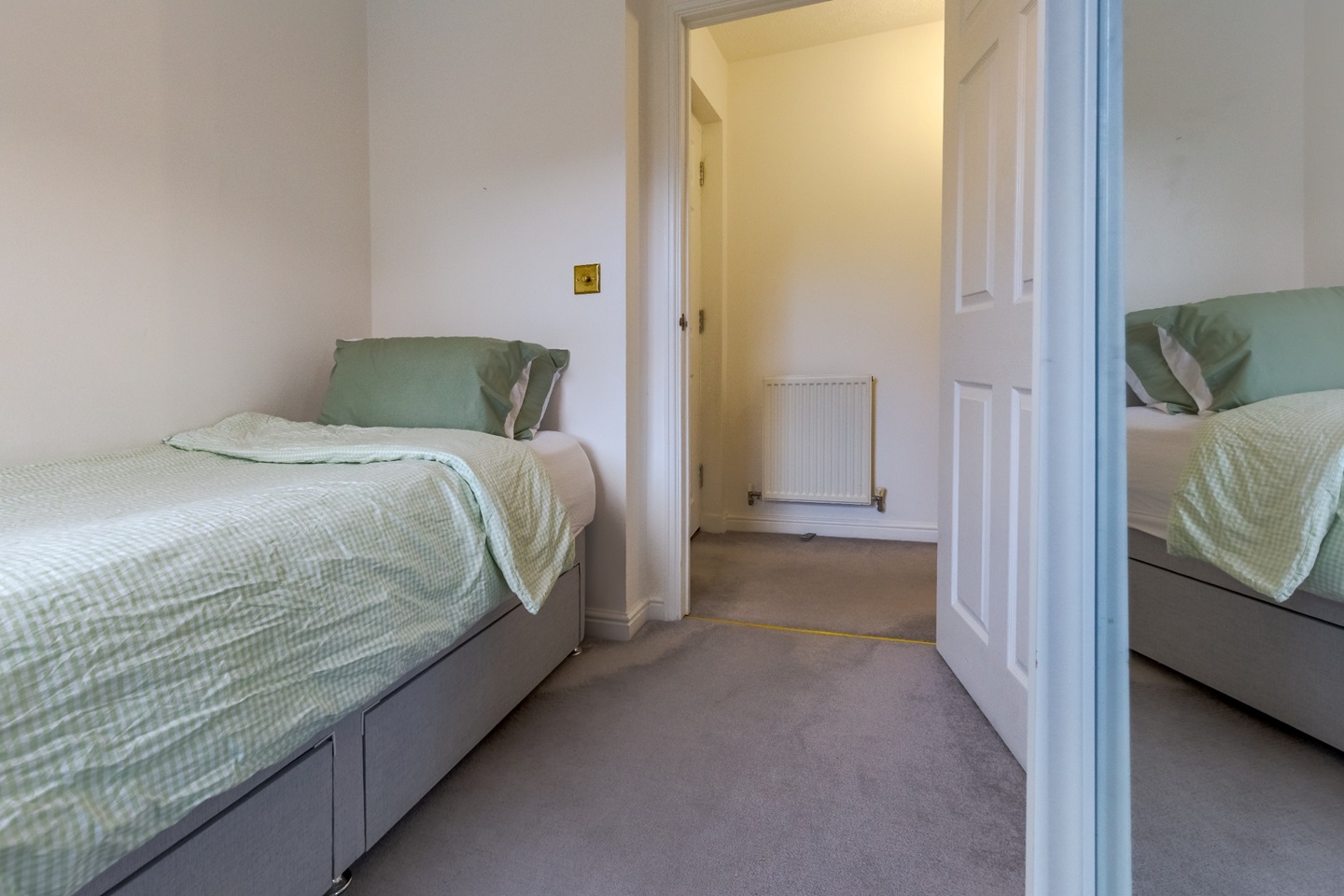 Solihull 3 Bed Flat, Fazeley Close, B91 To Rent Now for £1,495.00 p/m