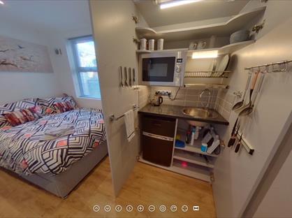 Studio Flat, Langney Road, BN21