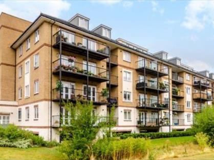 1 Bed Flat, Radcliffe House, SE20
