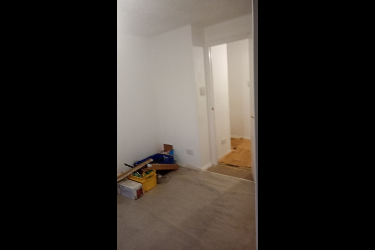 Earlswood, Redhill 1 Bed Flat, Thursley House, RH1 To Rent Now for £995.00 p/m