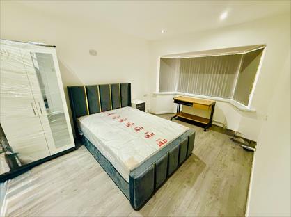 Room in a Shared House, Beeches Road, B42