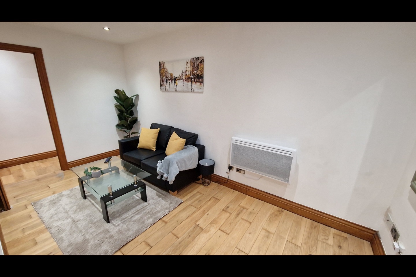 Newton Heath 1 Bed Flat, Windsor Road, M40 To Rent Now for £850.00 p/m