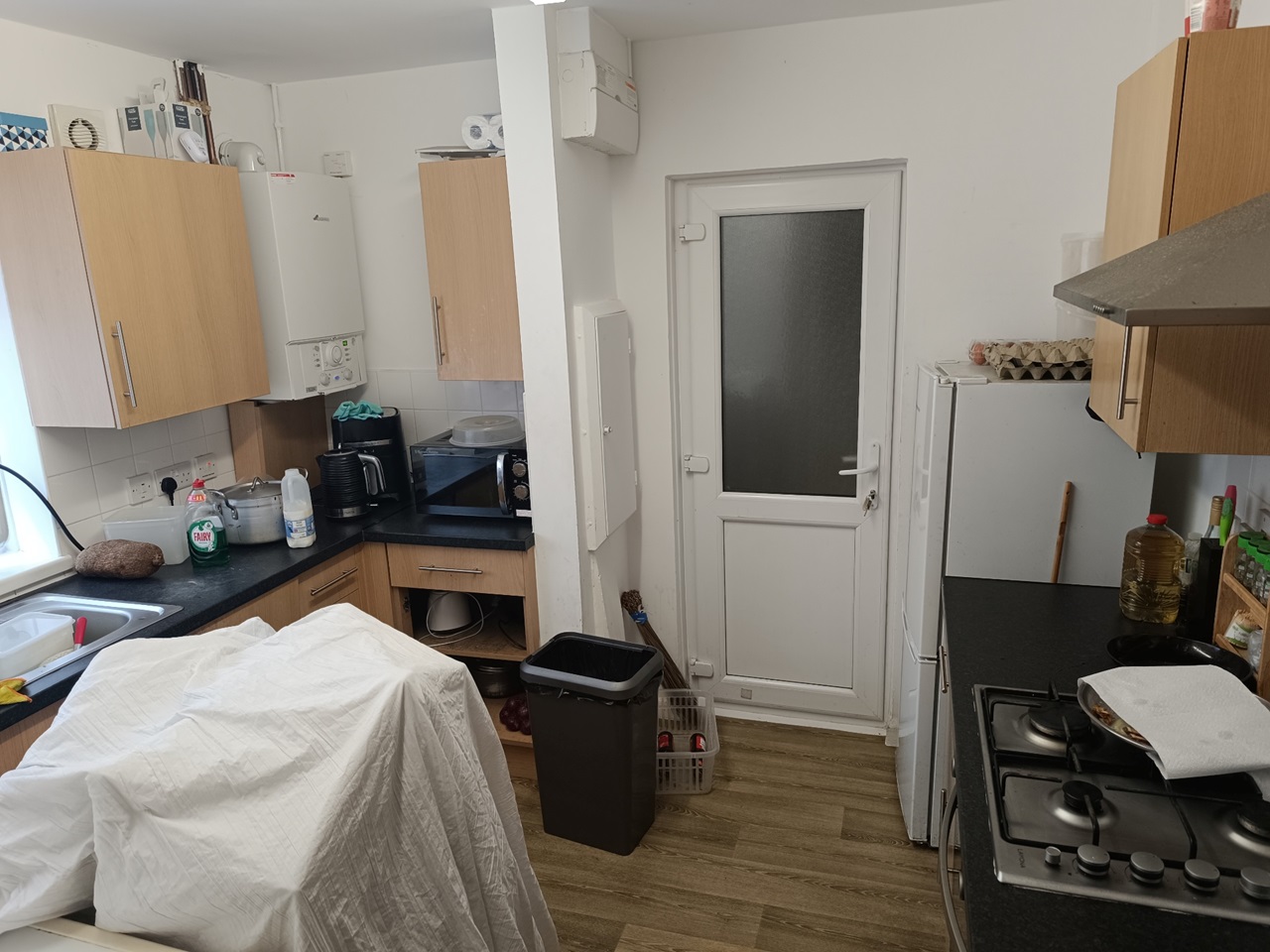 Dagenham Room in a Shared House, Listowel Road, RM10 To Rent Now