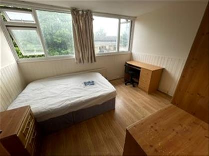 Room in a Shared House, Barchester Close, UB8