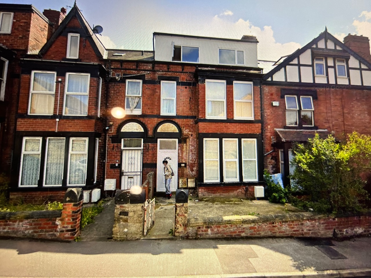 Leeds 2 Bed Flat, Roundhay Grove, LS8 To Rent Now for £700.00 p/m
