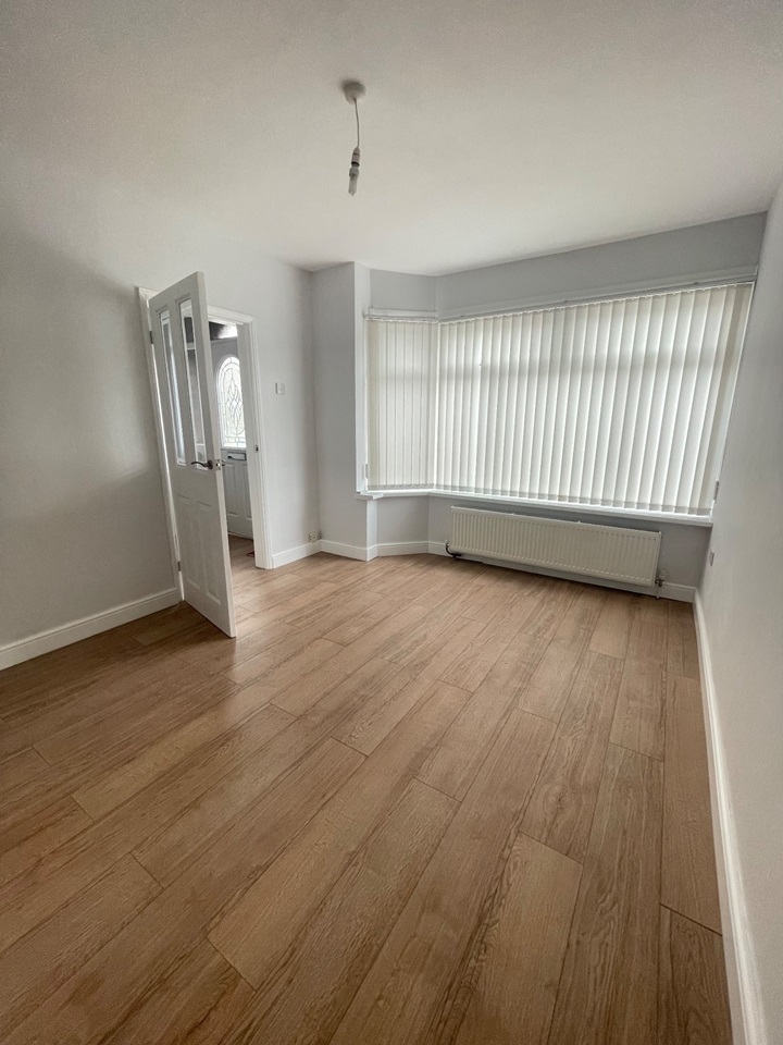 Birmingham 3 Bed SemiDetached House, Mildenhall Road, B42 To Rent