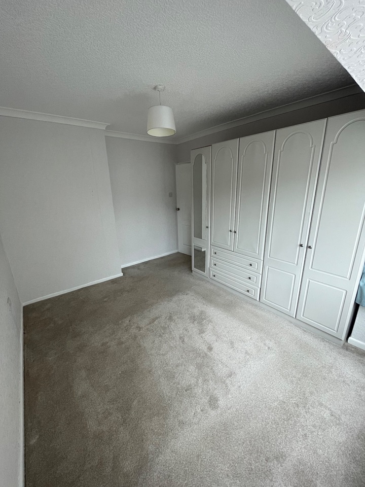 Birmingham 3 Bed SemiDetached House, Mildenhall Road, B42 To Rent