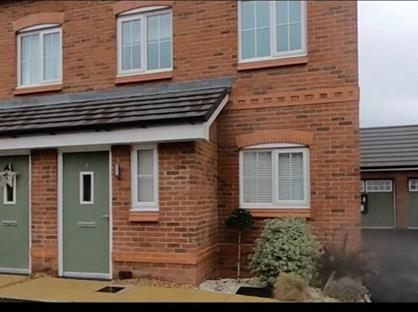 3 Bed Semi-Detached House, Scenic Way, M18