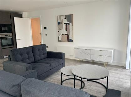2 Bed Flat, Silvercroft Street, M15